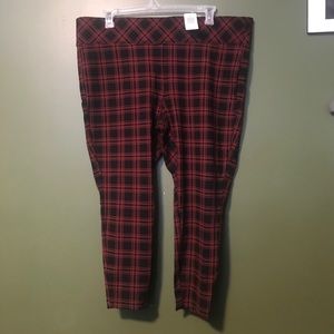 NWT Torrid Pixie Pant